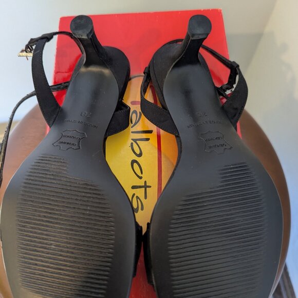 Talbots black open-toe ankle-strap sandals w/ bow — low heel Size 7 - Picture 6 of 6